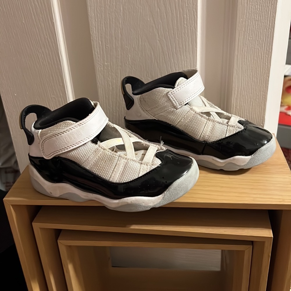 Jordan 6 Rings shoes - Picture 2 of 7